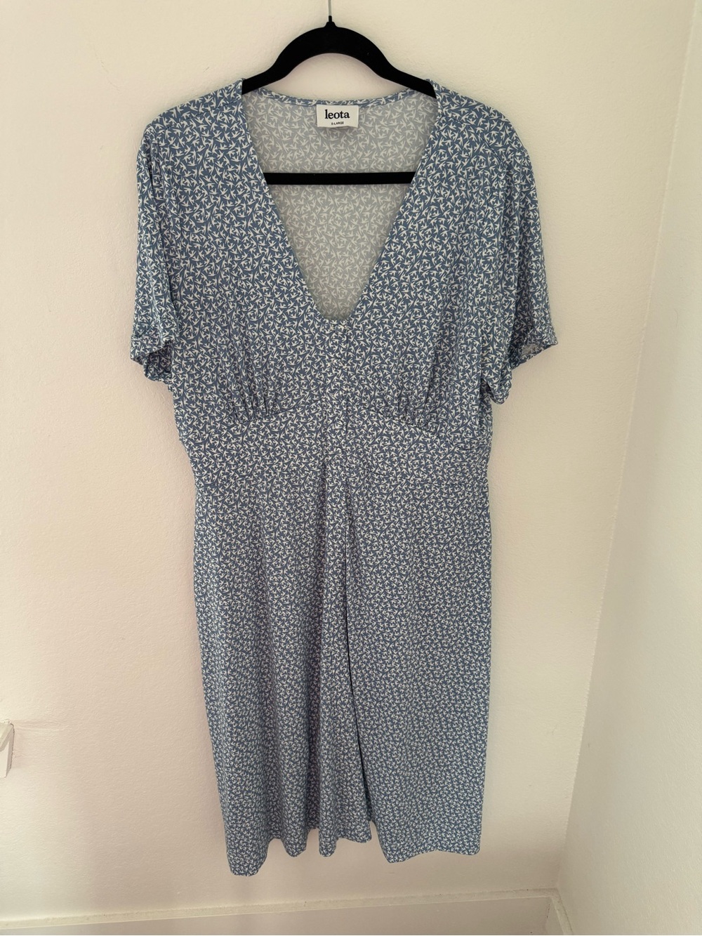 Leota Light Blue Floral Deep V Midi Dress